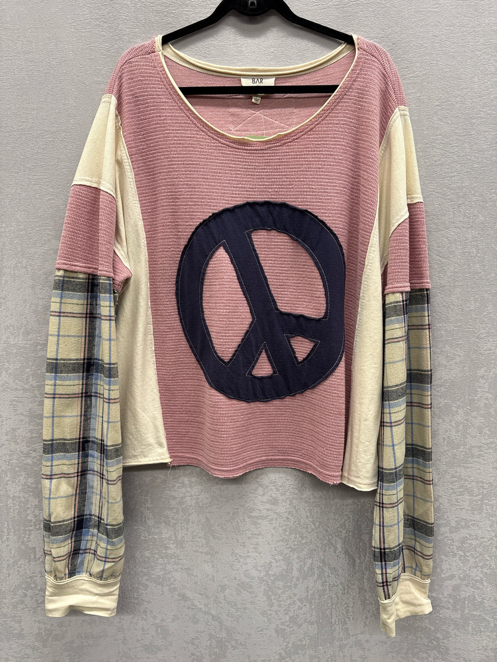 Bar x Oli & Hali Size L Long Sleeve
