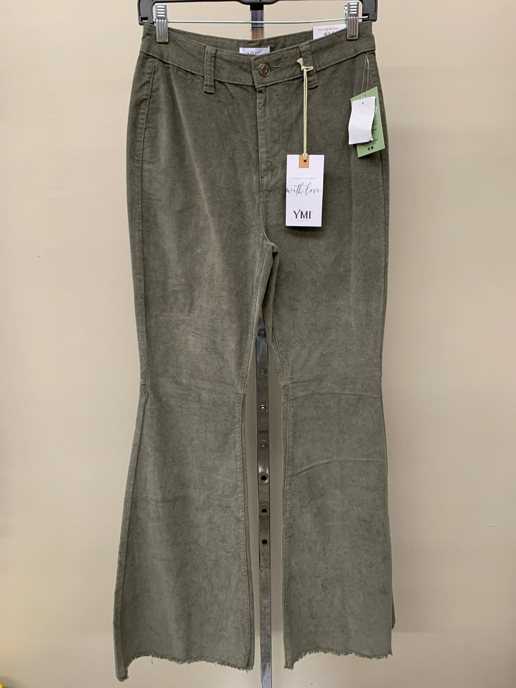 YMI Size 7 Jeans