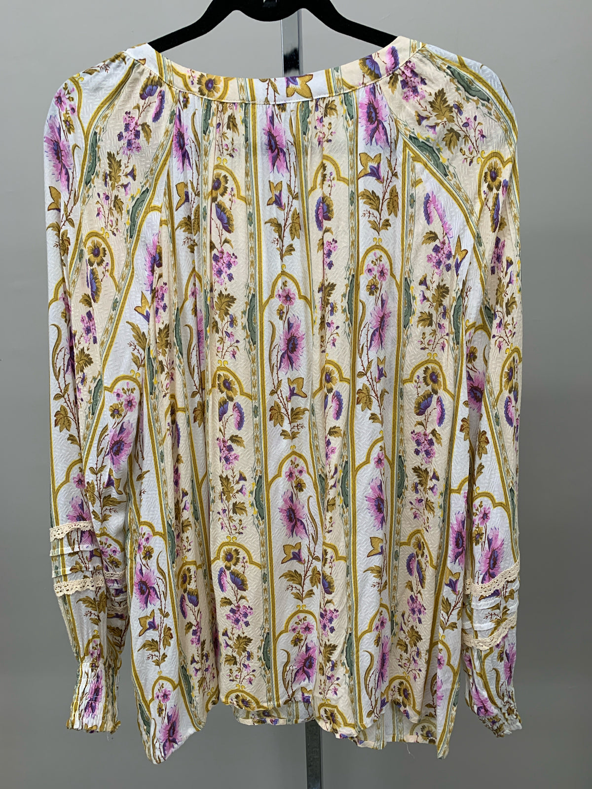Jane + Delancey Size XL Blouse