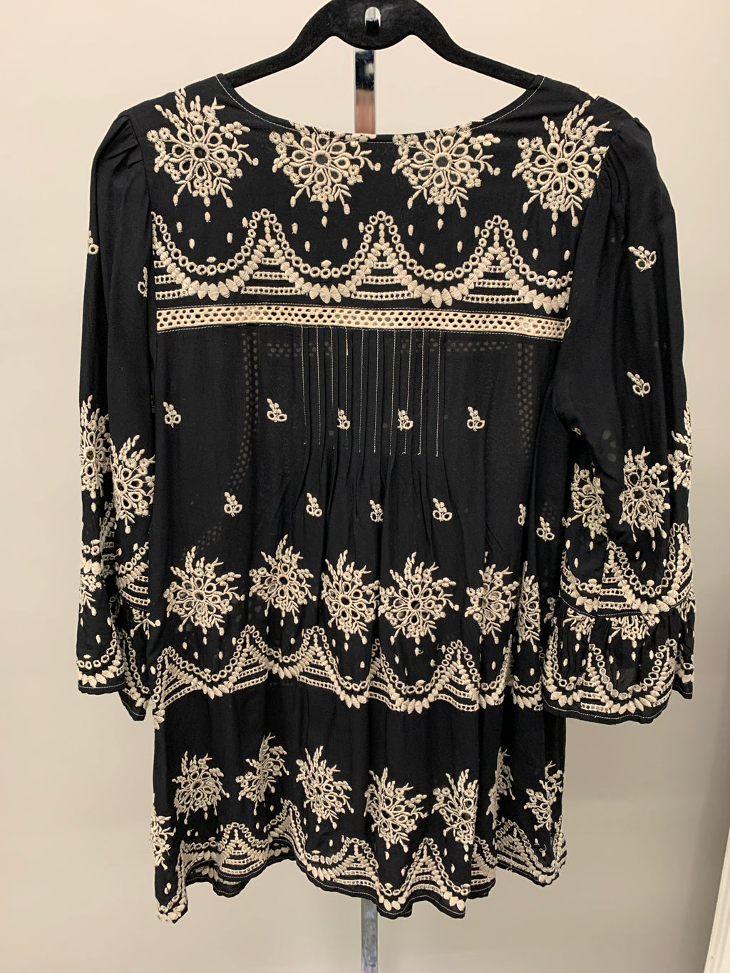 Ivy Jane Size S Tunic
