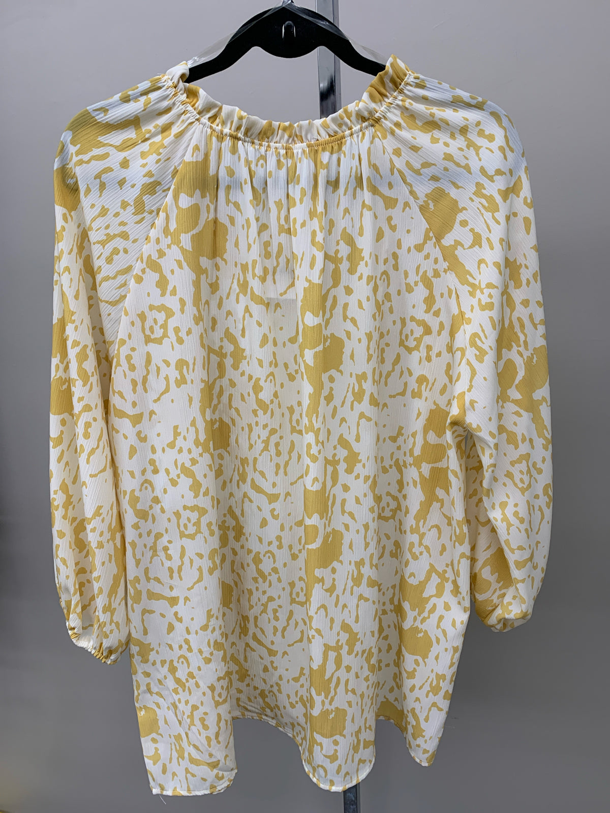 Ces Femme Size L Shirt