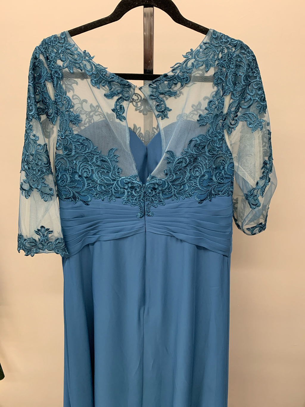 JJs House Size 16 Dress