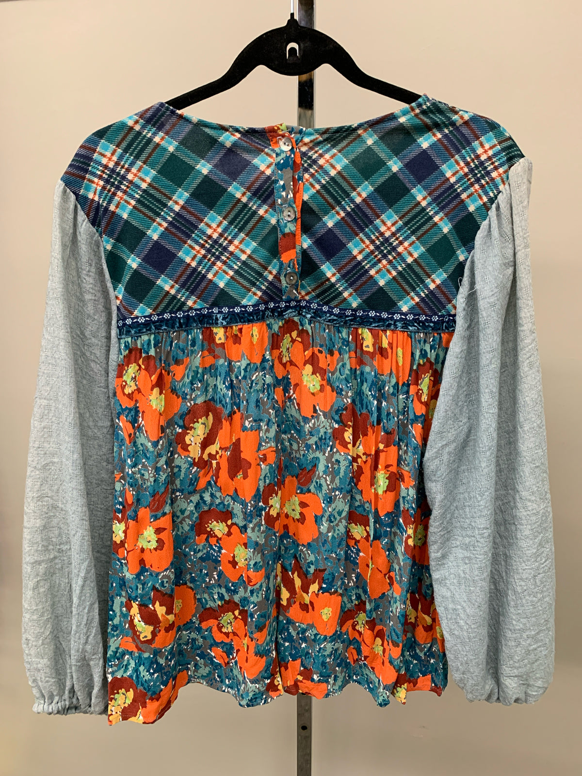 Ivy Jane Size M Long Sleeve