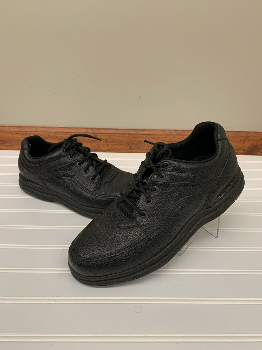 Shoe Size 12 XW Black Shoes