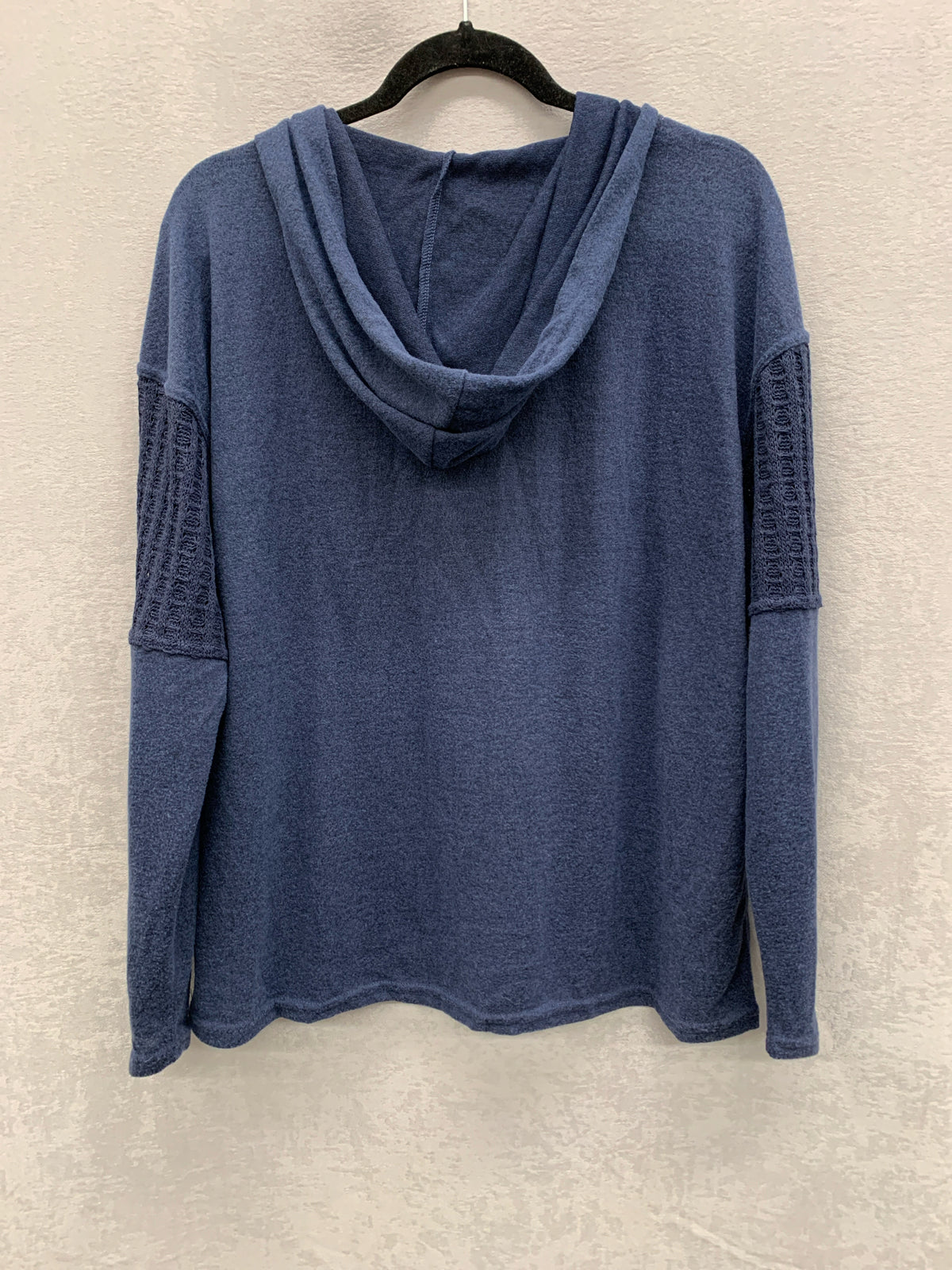 BKE Size L Shirt