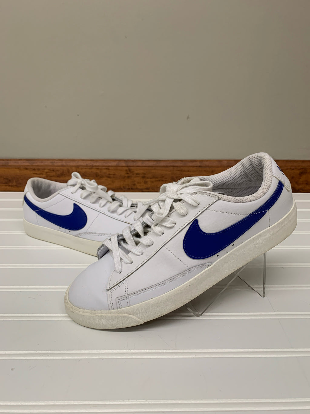 Nike 7 Sneakers