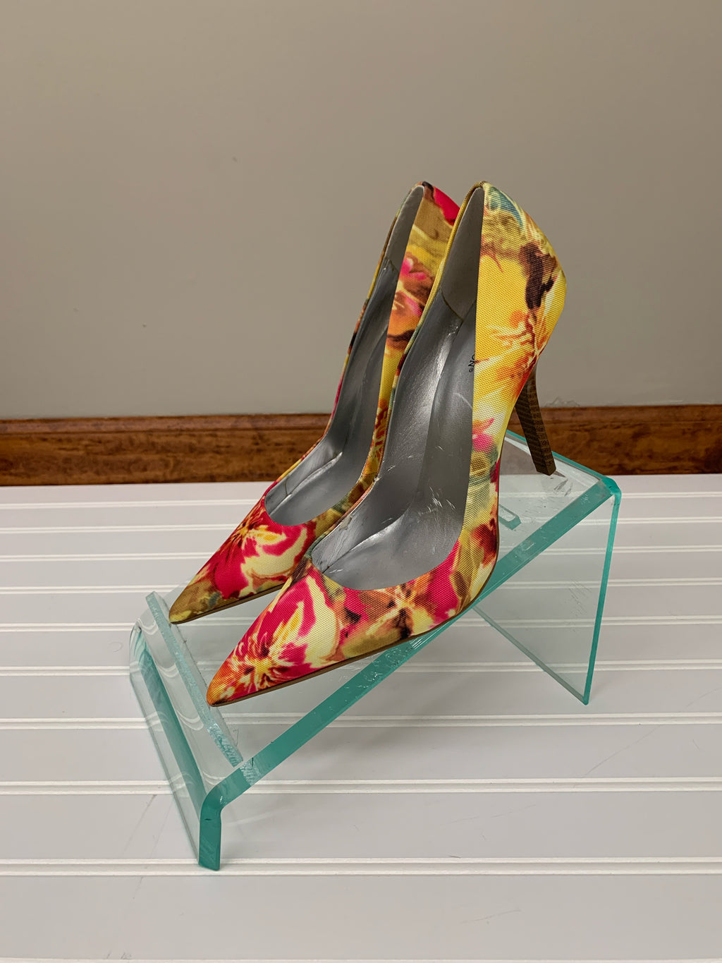 Worthington 10 Heels