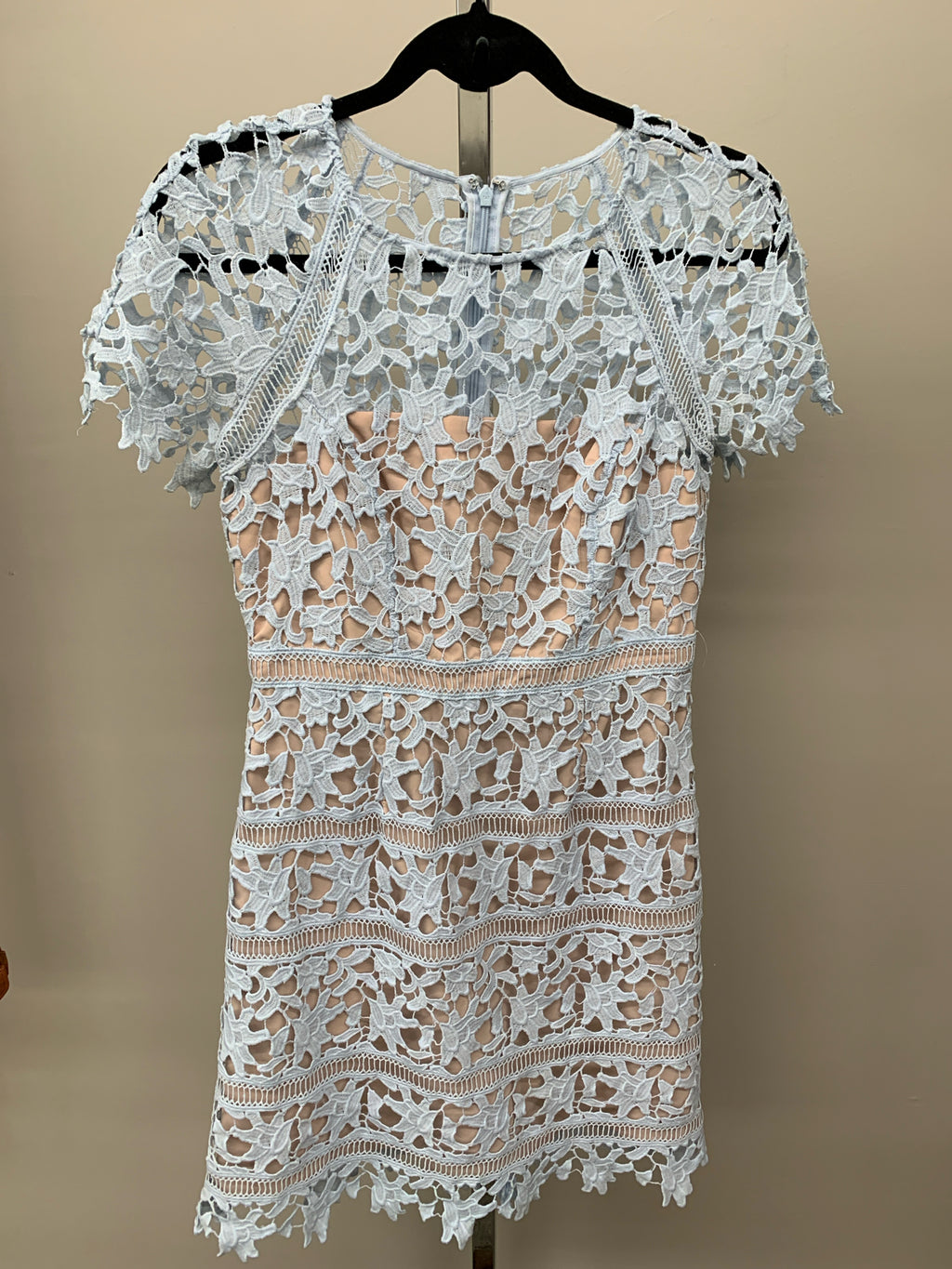 Eliza J Size 4P Dress