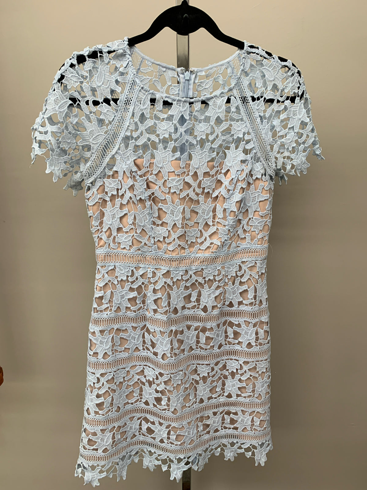 Eliza J Size 4P Dress
