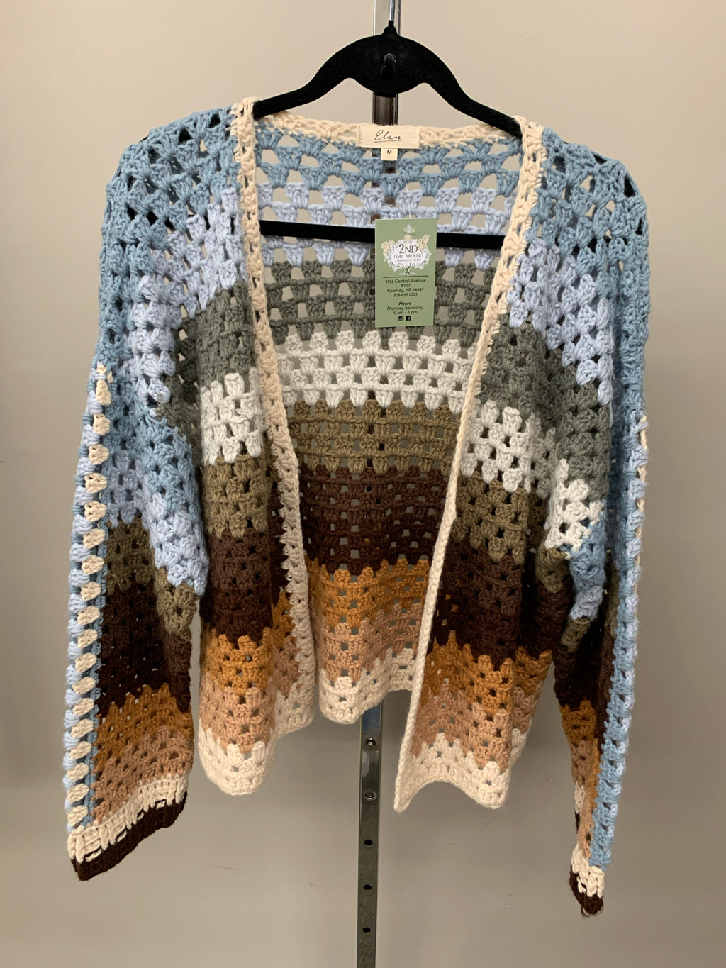 Elan Size M Sweater
