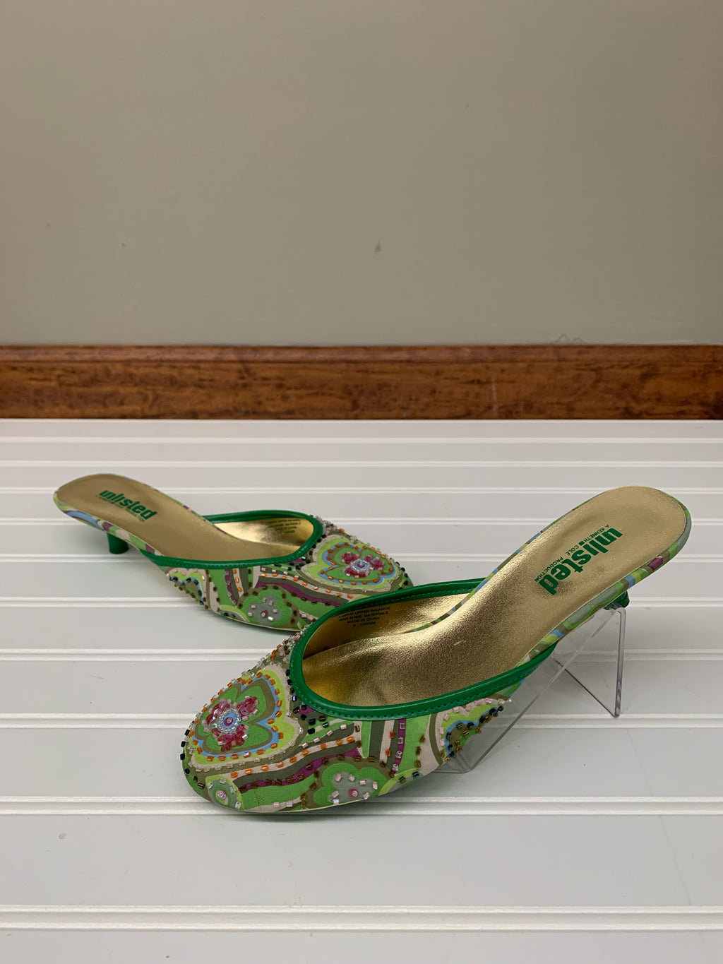 Unlisted by Kenneth Cole 8 Mules