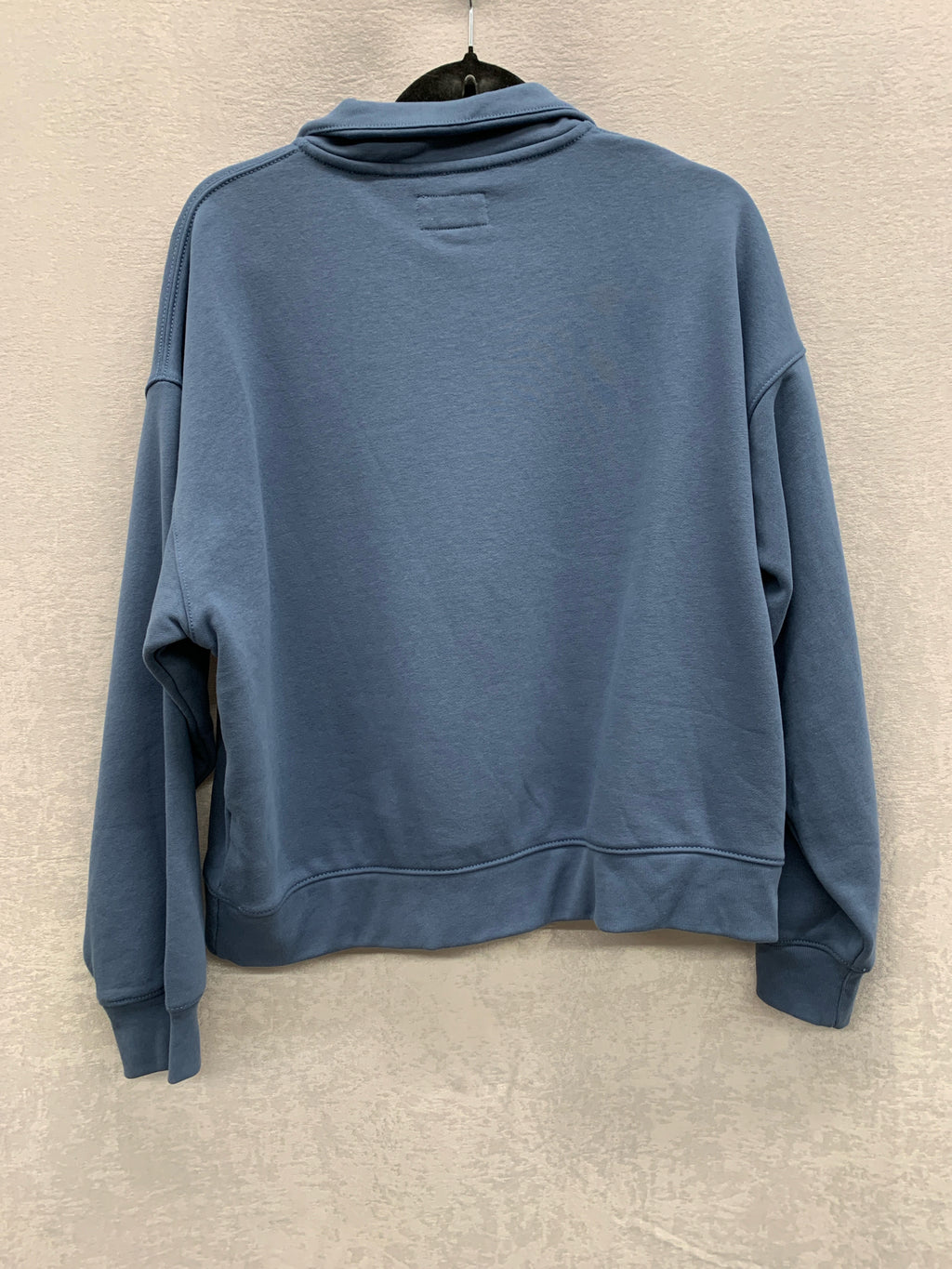 American Eagle Size M Sweatshirt