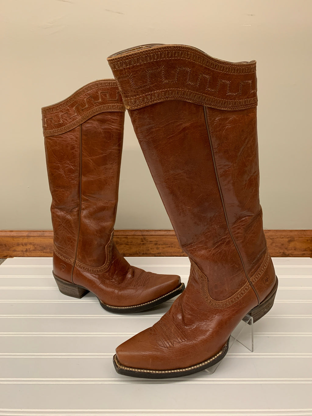 Ariat 9 Boots