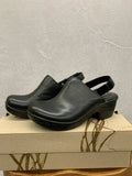 BOC 8 Clogs
