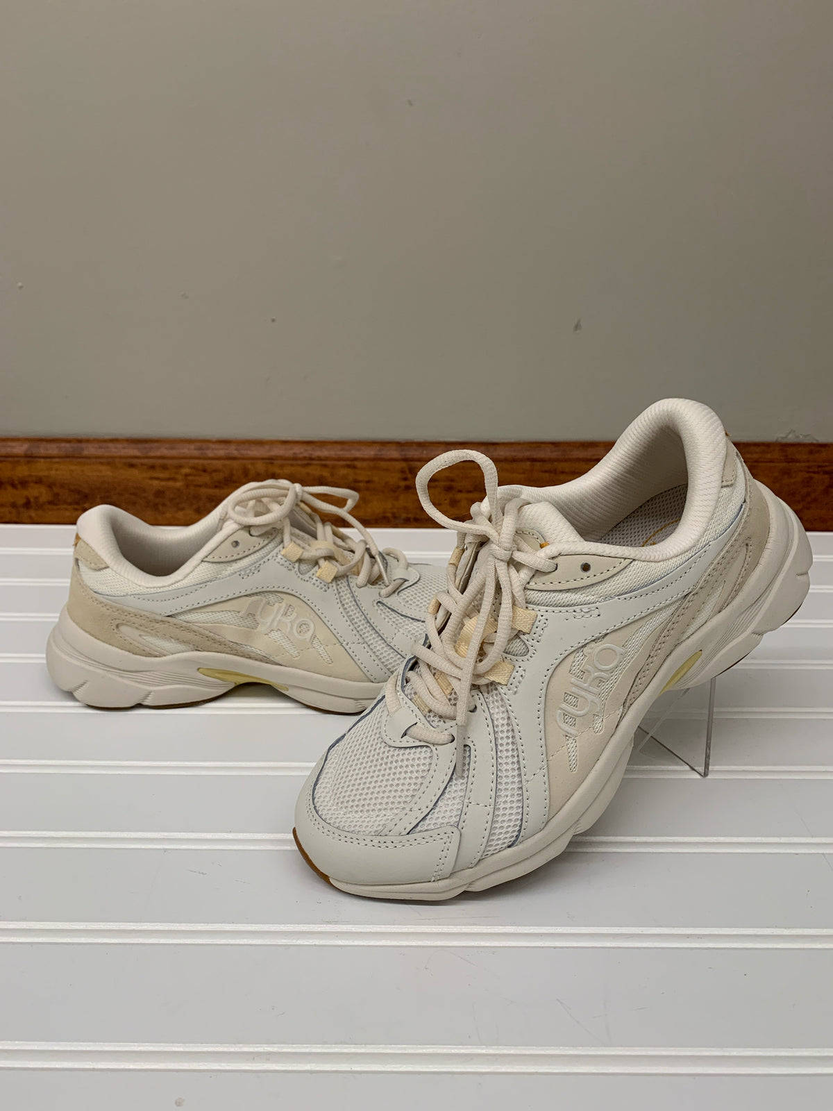 Ryka 7 Sneakers