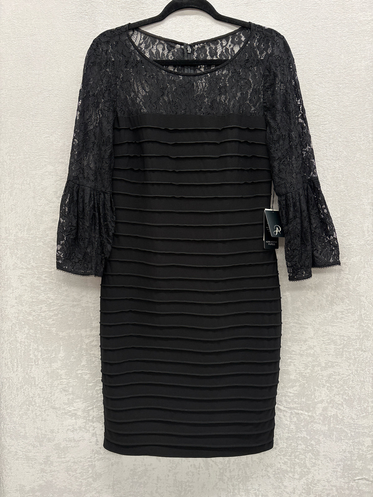Adrianna Papell Size 10 Dress