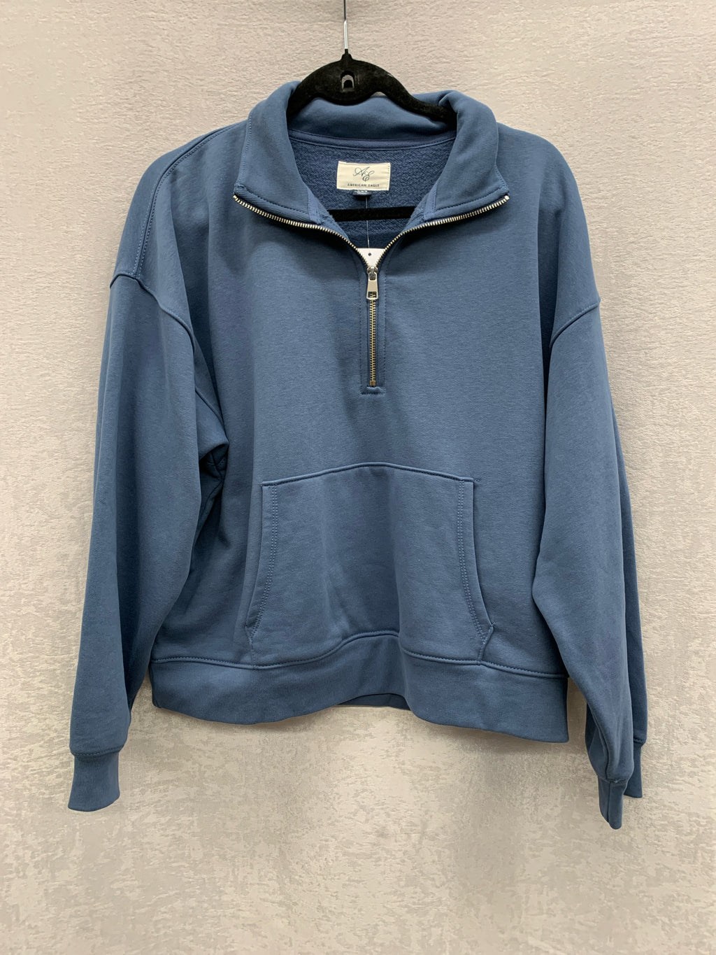 American Eagle Size M Sweatshirt