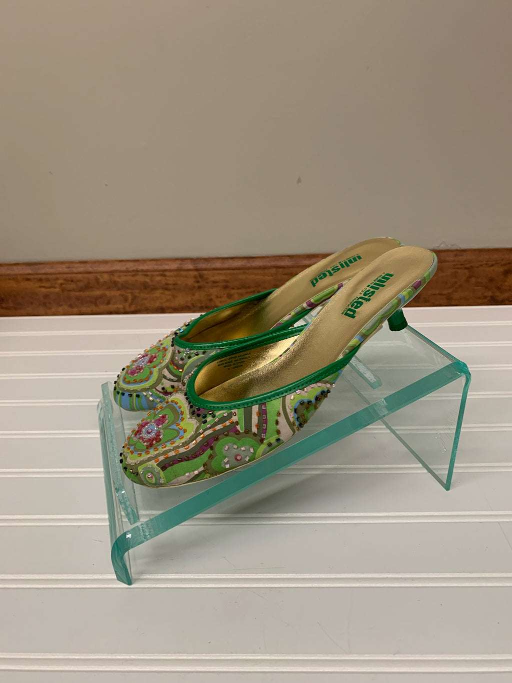 Unlisted by Kenneth Cole 8 Mules
