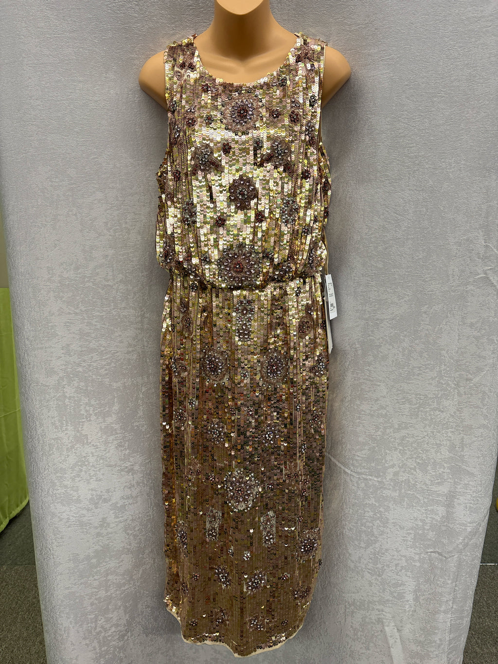 Mac Duggal Size 8 Dress