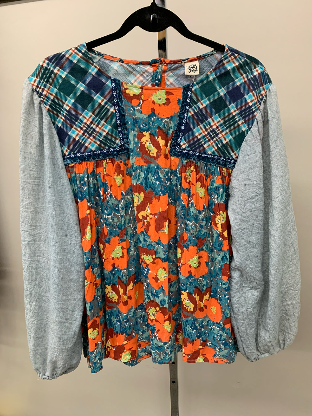 Ivy Jane Size M Long Sleeve