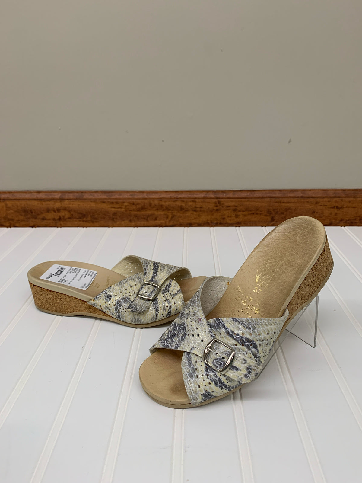 Worishofer 6.5/7 Sandals