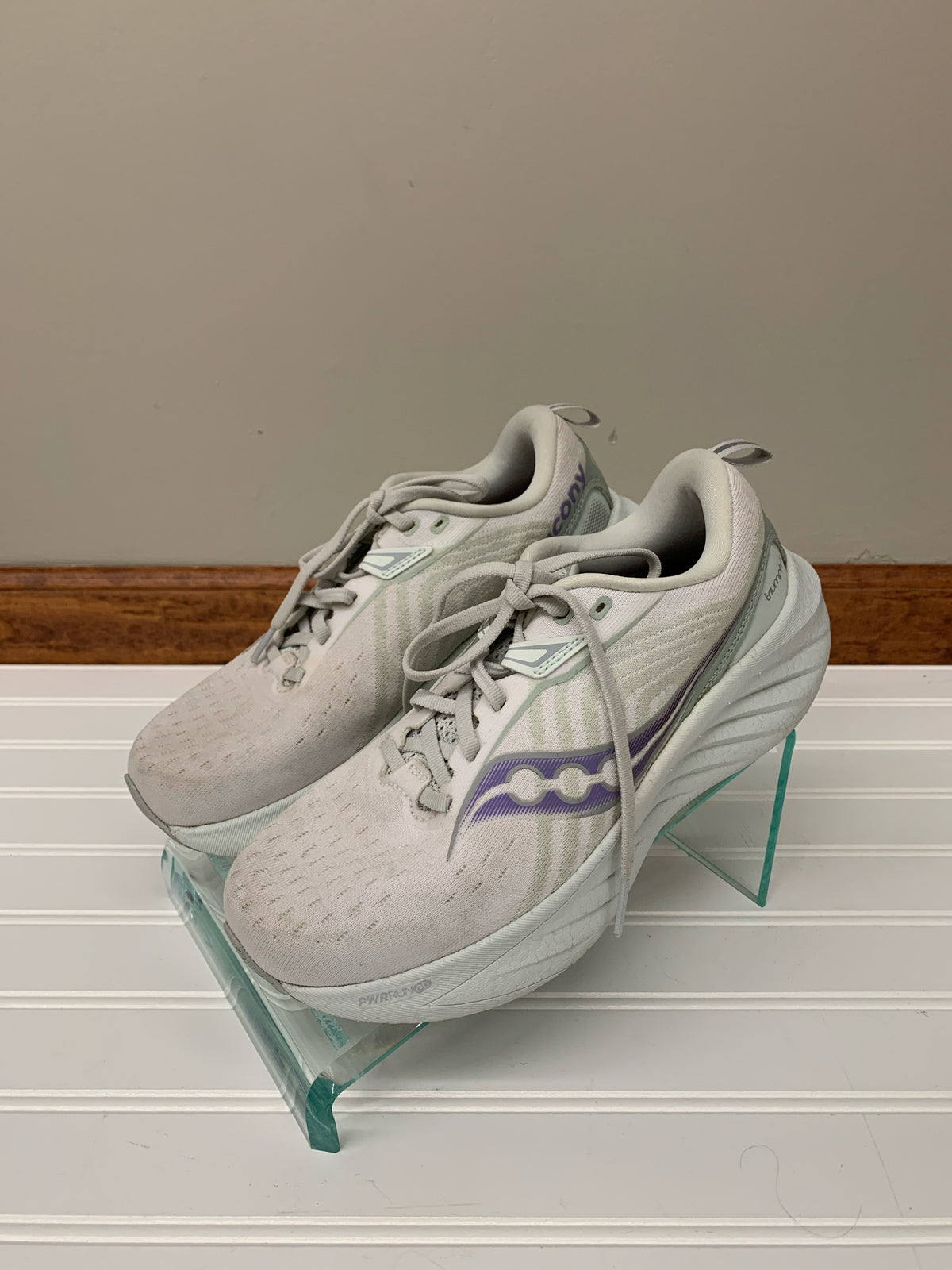 saucony 8 Shoes