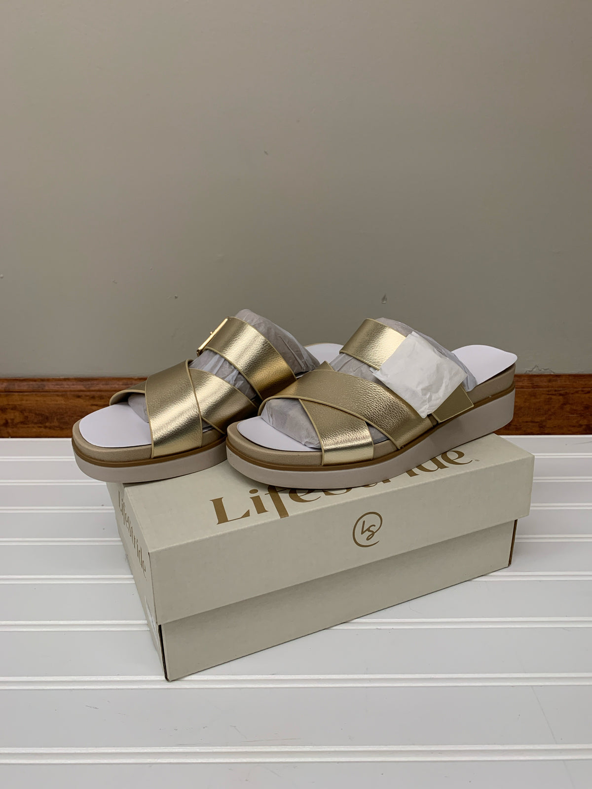 Life Stride 7.5 Sandals