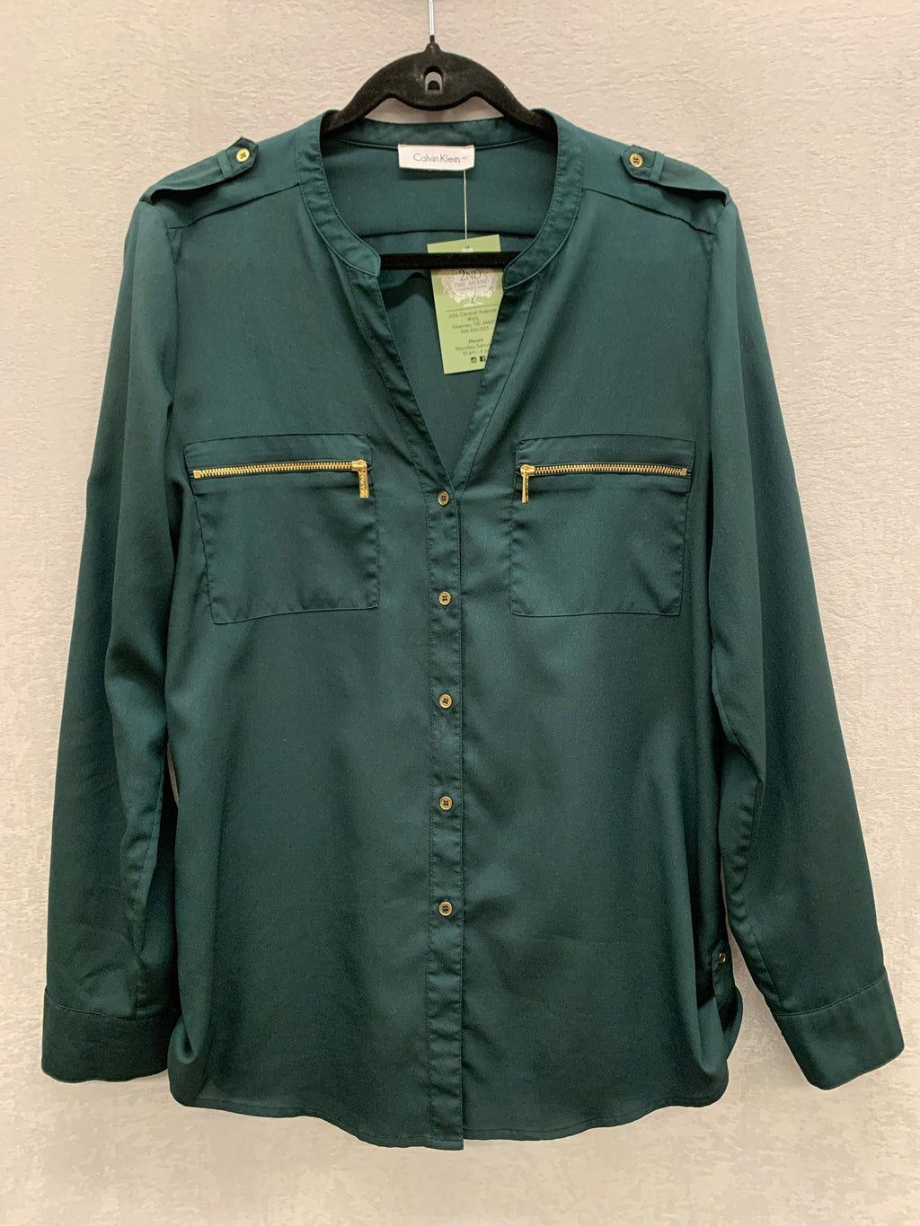 Calvin Klein Size M Shirt