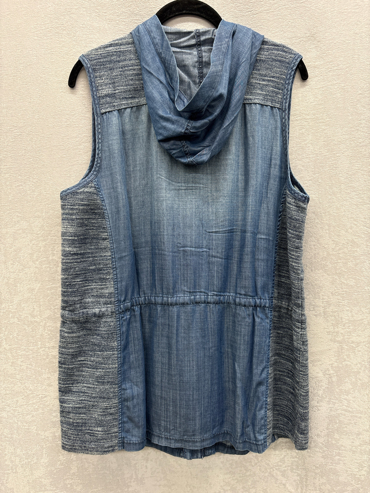 Chico's Size 2 Vest