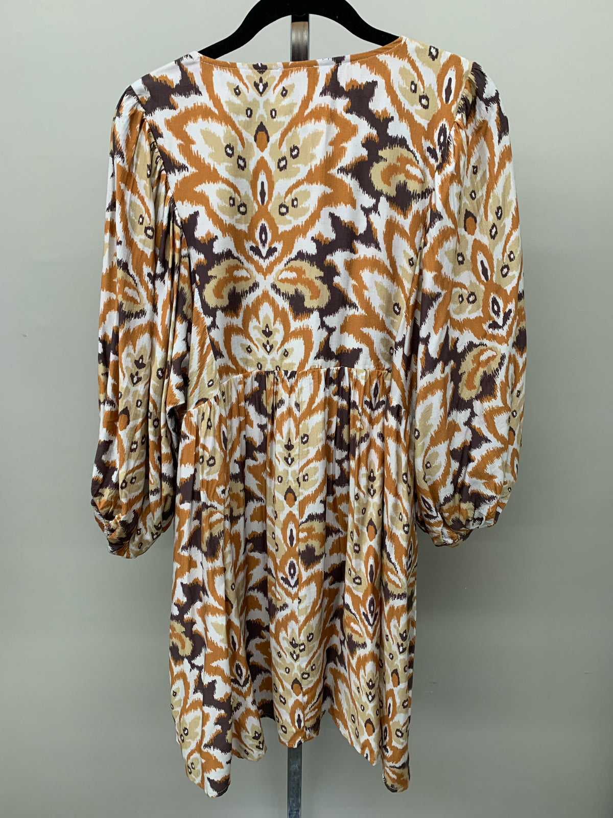 Size M Jodifl Dress